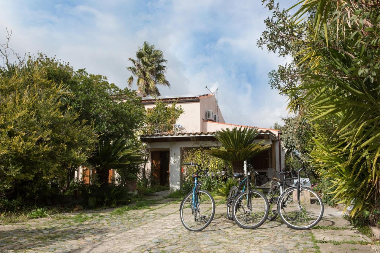 Alghero In Bicicletta Екстер'єр фото